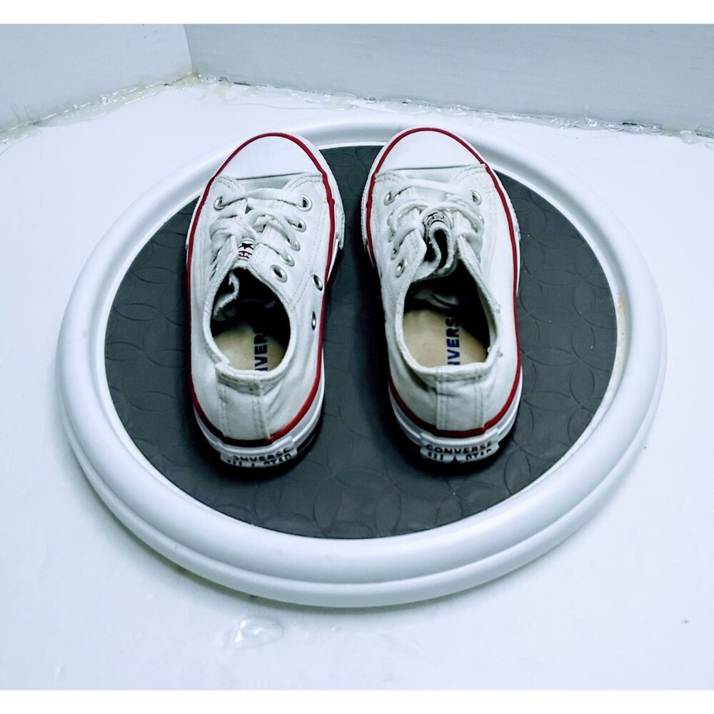 Converse White Low-Top Chuck Taylor All Star Youth Sneakers Sz 11 Canvas & Rubbe - Picture 6 of 7